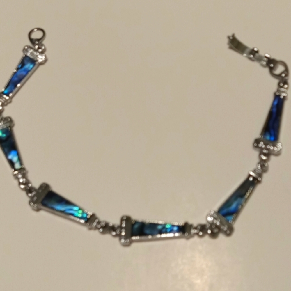 Elegant Abalone & Silver 7in Lighthouse Bracelet With Matching 18in Necklace